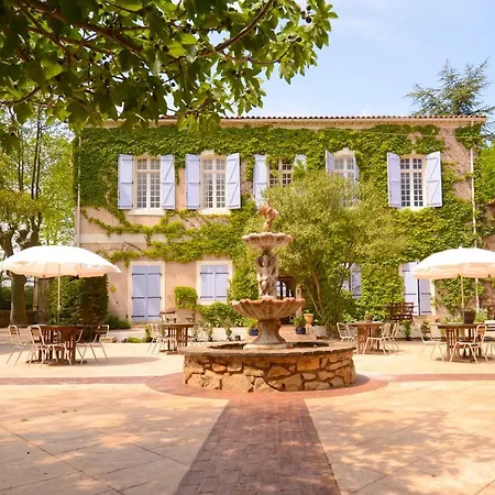 Chateau Du Puits Es Pratx לינה וארוחת בוקר 3*