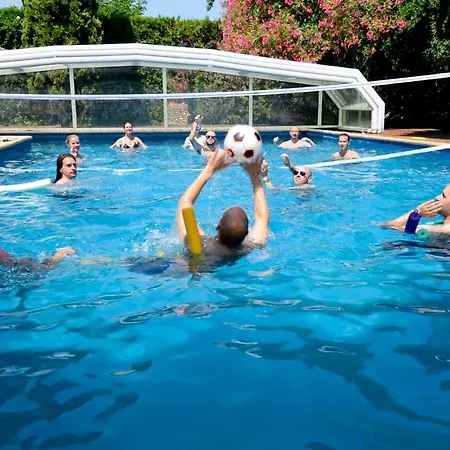 Chateau Du Puits Es Pratx לינה וארוחת בוקר