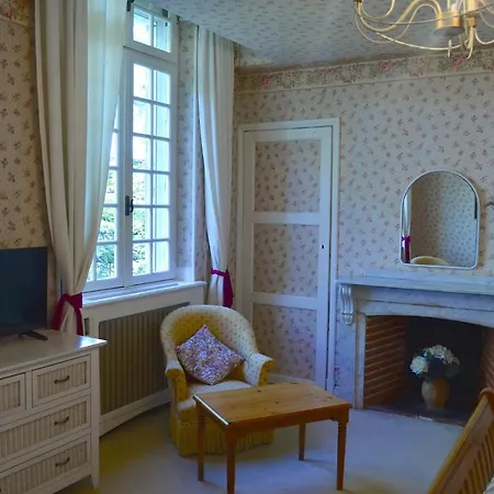 Chateau Du Puits Es Pratx 3*