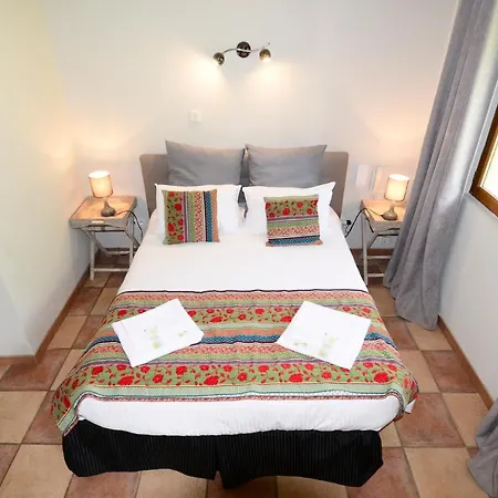 Chateau Du Puits Es Pratx 3*