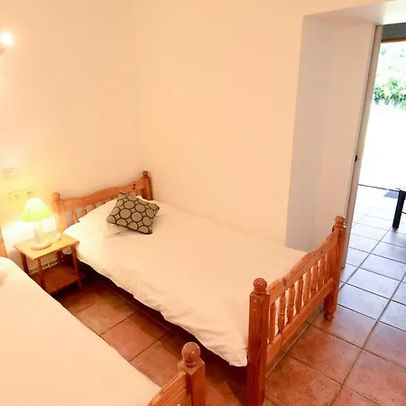 Alojamento de Acomodação e Pequeno-almoço Château Du Puits Es Pratx Ginestas