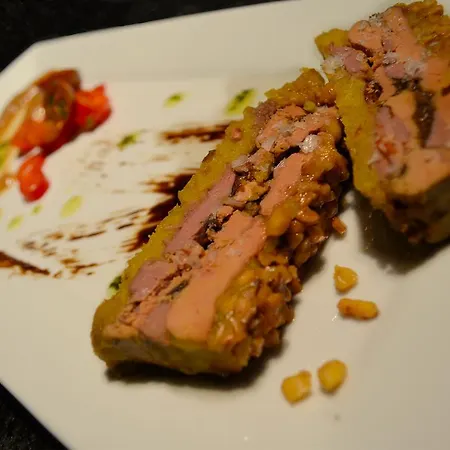 לינה וארוחת בוקר Chateau Du Puits Es Pratx 3*