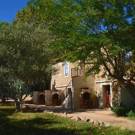 Chateau Du Puits Es Pratx לינה וארוחת בוקר 3*